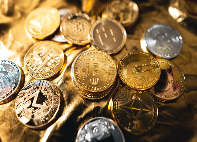 cryptocurrency golden bitcoin image for crypto